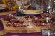 Italienische Köstlichkeiten des Weingutes Carini 